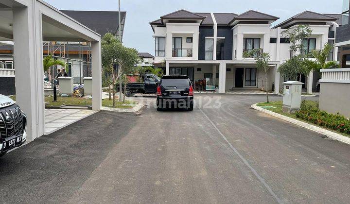 Rumah Mewah Cluster Amagriya Di Podomoro Park Bojongsoang Bandung 2