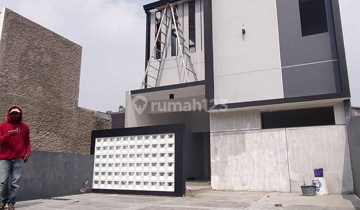 Rumah Baru Minimalis Free Design Di Cihanjuang Cisasawi Bandung 1