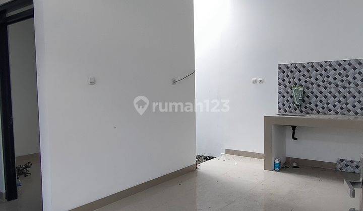 Rumah Siap Huni Minimalis Hook Di Cihanjung Rahayu Dekat Advent 2