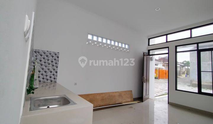 Rumah Siap Huni Minimalis Hook Di Cihanjung Rahayu Dekat Advent 2