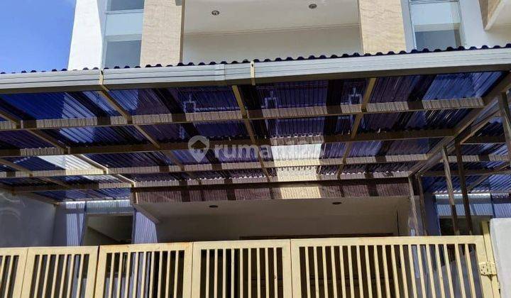 Rumah Townhouse 3 Lantai Di Sayap Pasteur Dekat Btc Kota Bandung 1