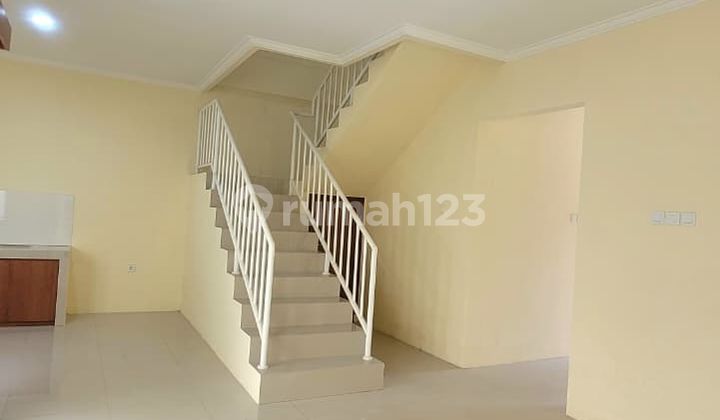 Rumah Baru Siap Huni Komplek Kopo Margahayu Margaasih Bandung SHM