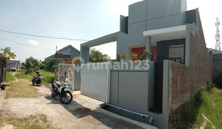 Rumah Bagus Di Mekar Indah Cibiru Dekat Ke Soekarno Hatta Bandung Rumah Bagus Di Mekar Indah Cibiru Dekat Ke Soekarno Hatta Bandung