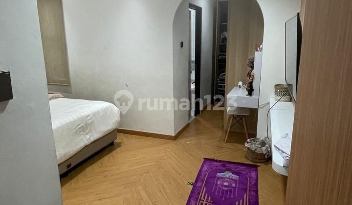 Rumah Mewah Bagus Ada Kolam Renang Komplek Arcamanik Kota Bandung 2