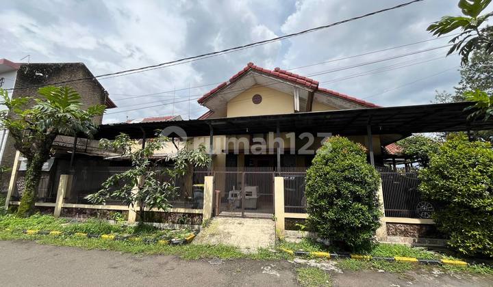 Rumah Hook Komplek Parakan Mas Antapani Bandung Rumah Hook Komplek Parakan Mas Antapani Bandung