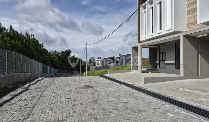 Rumah Cluster Exclusive Sayap Setiabudi Geger Kalong Bandung 2