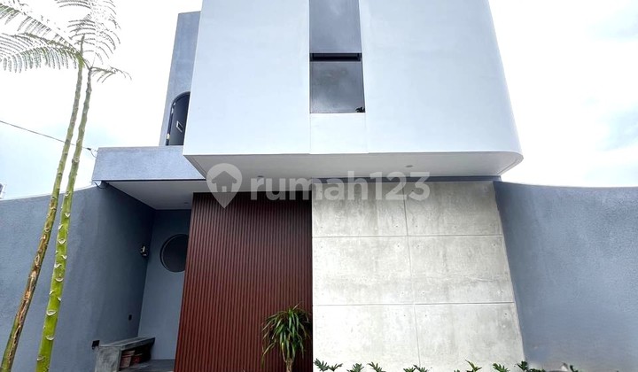 Rumah Tropis Industril Area Turangga Buah Batu Kota Bandung Rumah Tropis Industril Area Turangga Buah Batu Kota Bandung