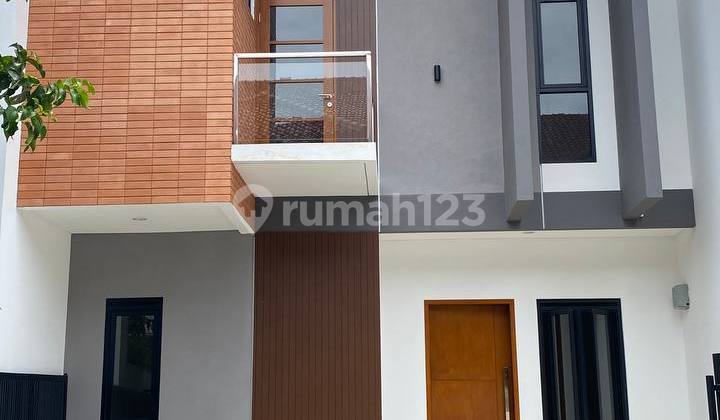 Rumah Baru Siap Huni  Bagus Tengah Kota Sayap BKR Regol Bandung 2