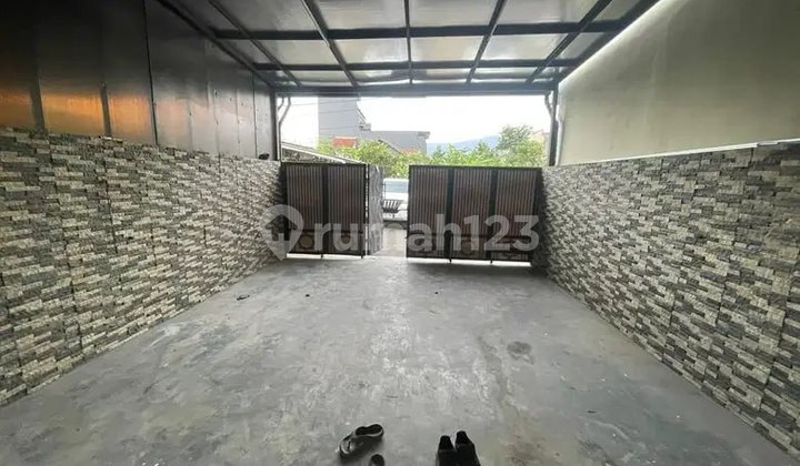 Rumah Siap Huni Terawat Di Cisaranten Kulon Arcamanik Bandung SHM 2