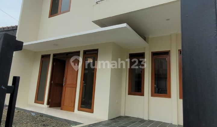 Rumah Baru Siap Huni Komplek Kopo Margahayu Margaasih Bandung SHM