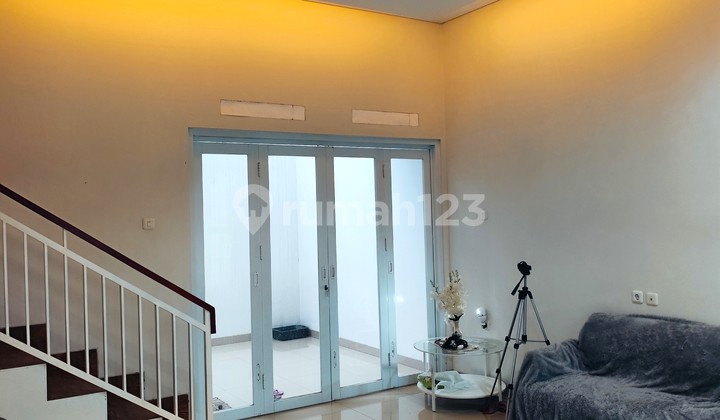 Nice 2-Story House in Cisaranten Kulon Cluster, Arcamanik, Bandung 2