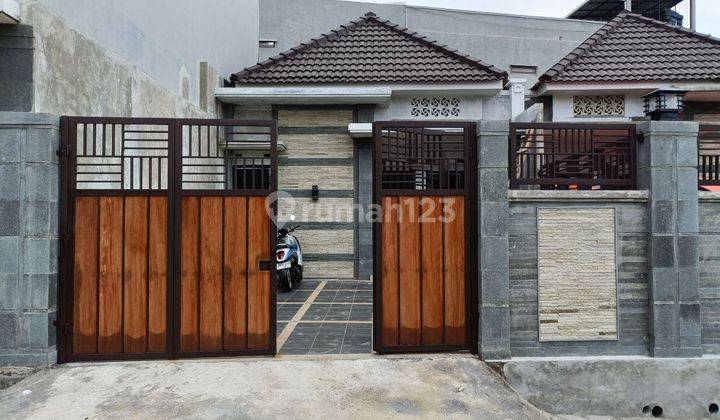 Rumah Minimalis Komplek Bagus Sariwangi Dekat Ciwaruga Bandung 1