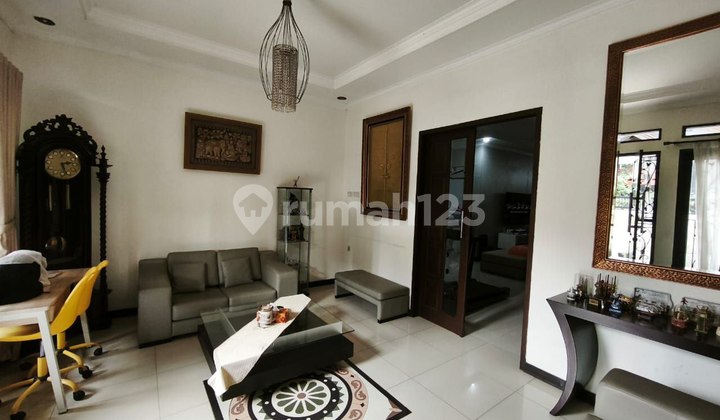 Rumah Bagus Terawat Komplek Batu Indah Batununggal Bandung 2