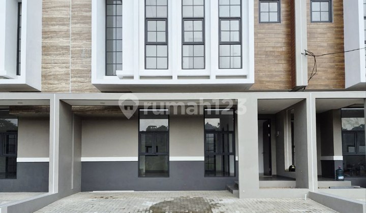 Rumah Cluster Exclusive Sayap Setiabudi Geger Kalong Bandung