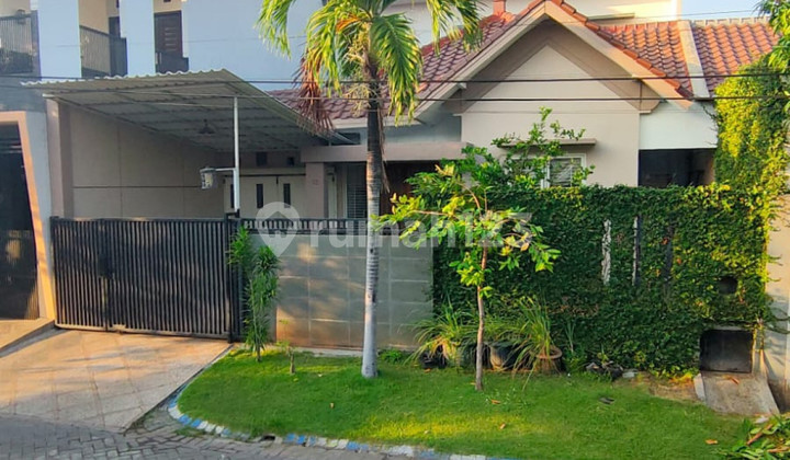 HOT DEAL! Rumah 2 Lantai Delta Sari Baru - Lokasi Premium, Harga Nego