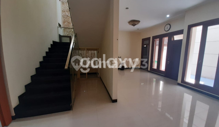 Araya1 Rumah siap huni dan sangat terawat 2