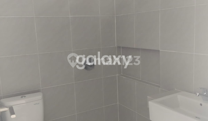 Cocok untuk Disewa Jangka Panjang! Rumah Baru di Citraland Kedamean 2