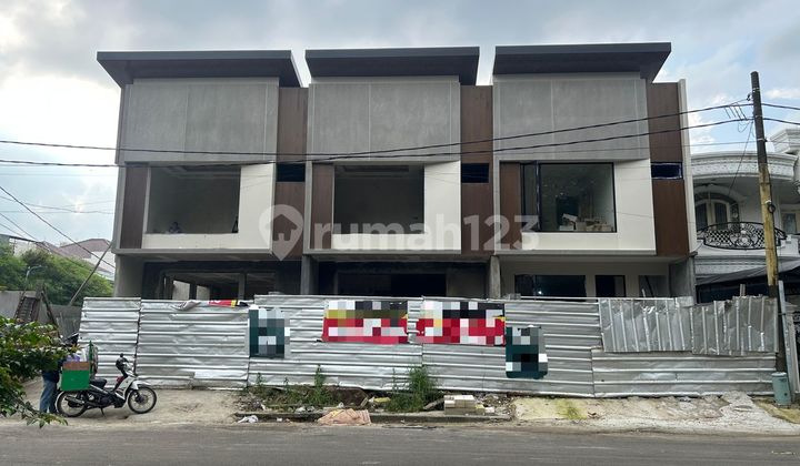 Dijual Rumah Lebar 6 Komplek Taman Villa Meruya Jakarta Barat 2