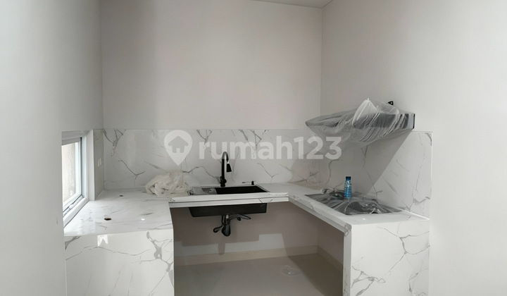 Dijual Rumah 2 Lantai Bagus Meruya Utara Jakarta Barat 2