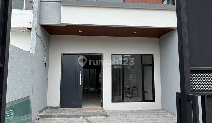 Dijual Rumah Modern 2 Lantai Di Meruya Utara Jakarta Barat 2