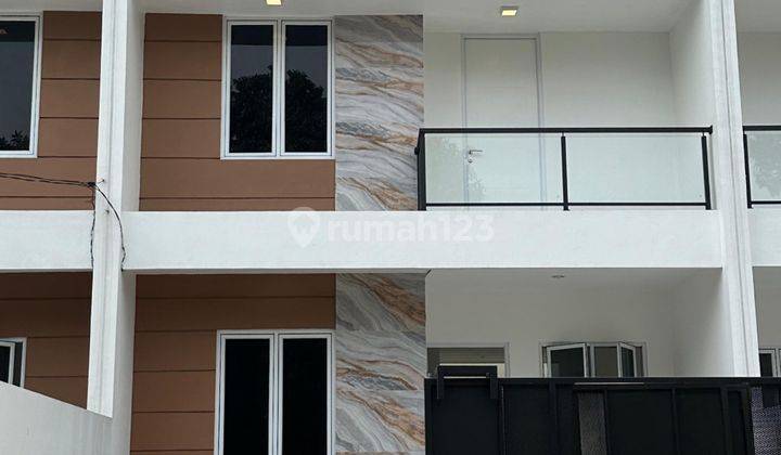 Dijual rumah baru 2 lt lokasi premium meruya utara 1