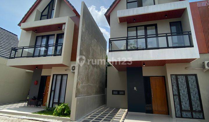 Jual Rumah 2 Lantai 600 jt-an Utara Hotel Alana Solo 2