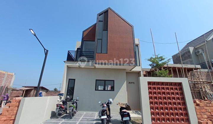 Rumah 2 Lantai Barat UMS Solo di Colomadu (3 Unit terakhir) 1