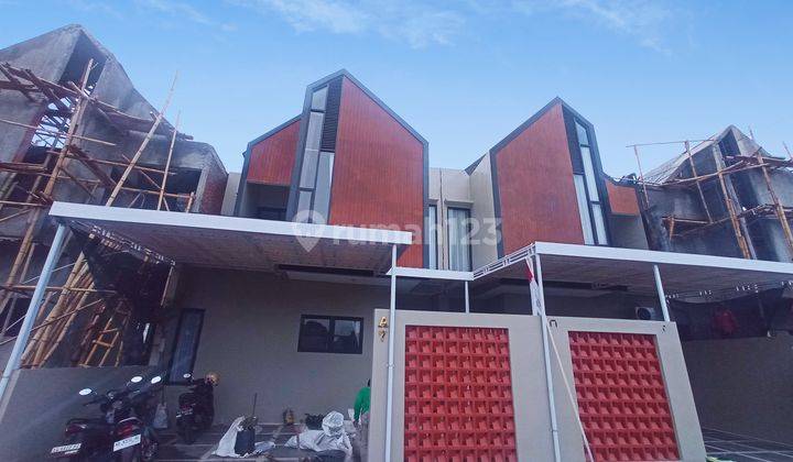 Dijual Rumah 2 Lantai Colomadu Dekat Rumah Pak Jokowi 1