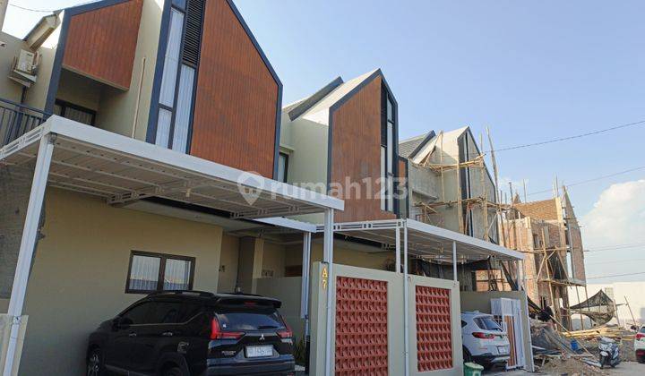 Jual Rumah 2 Lantai Belakang Rumah Pak Jokowi 2