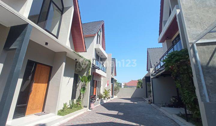 Dijual Rumah Scandinavian 2 Lantai Solo Barat Dekat Hotel Alana 2