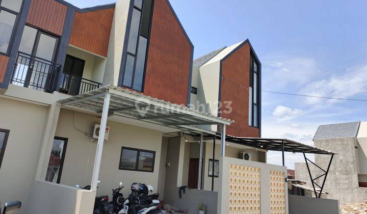 Dijual Rumah 2 Lantai Scandinavian di Colomadu Dekat Ihs 1