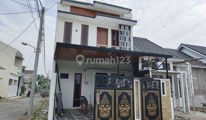 JUAL RUMAH 2 LANTAI 600 JT-AN COLOMADU DEKAT SOLO KOTA 1