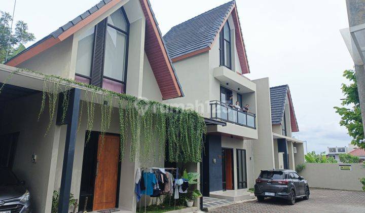 Rumah 600 jt-an Colomadu 2 Lantai Utara Hotel Alana Solo 1