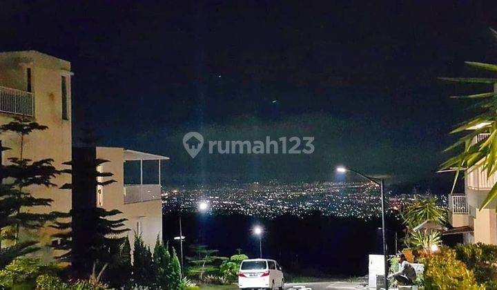 Rumah Cantik Kawasan Elite Sejuk Strategis Dekat Tempat Wisata  19