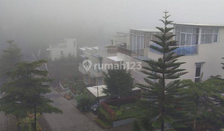 TOP..vila Nyaman SHM View Kota Bandung strategis 15 mnt Tol