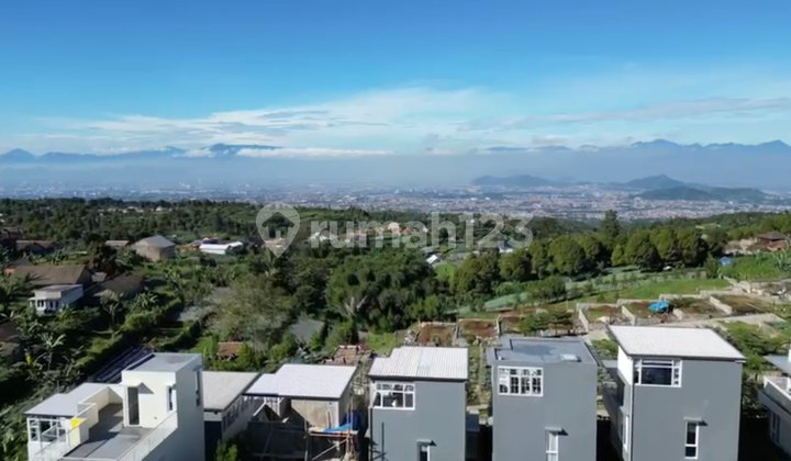 Villa Premium 3 Lt Panorama Alam Sejuk Strategis View Kota BDG  4