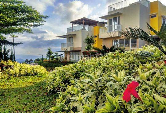 Rumah Premium Exclusive 79 unit view kota Bandung Asri Strategis  4