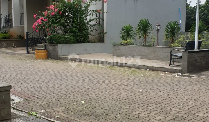 RUMAH TOWNHOUSE MEWAH CIPAYUNG JAKARTA TIMUR 2