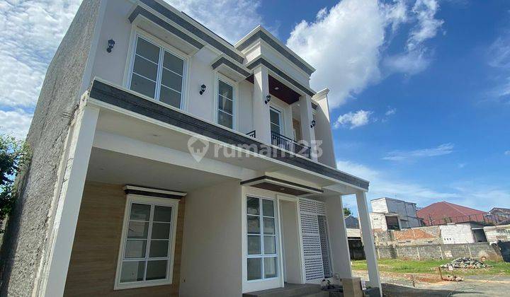 Rumah Townhouse 2 lantai di bambu apus Jakarta timur siap huni 1