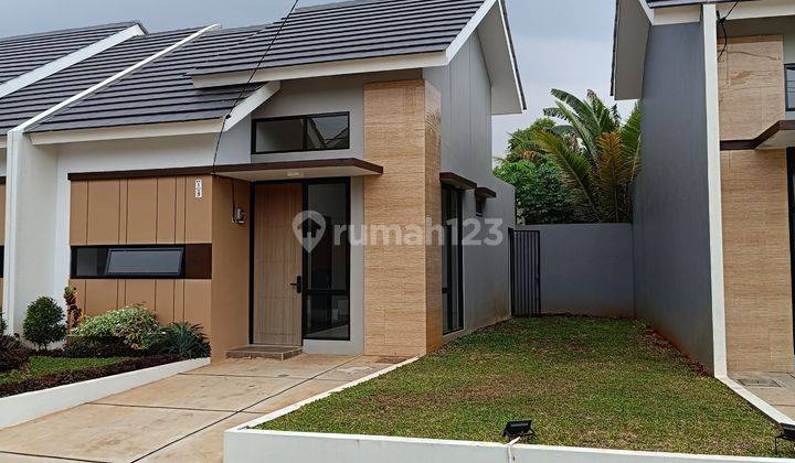 Rumah Hoek Badan Siap Huni Hadap Timur 1