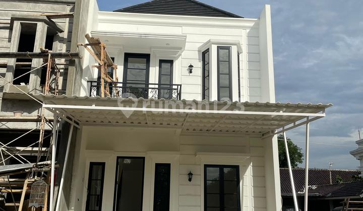 Di Jual Rumah Tipe Amerika Classic Lokasi Strategis Legalitas Shm Bisa Kpr Dp 0