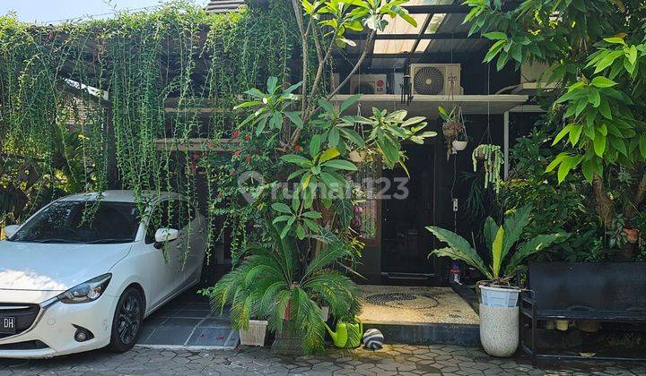 Rumah bagus full Furnished + kolam renang gatak jl mayang sari sukoharjo 2