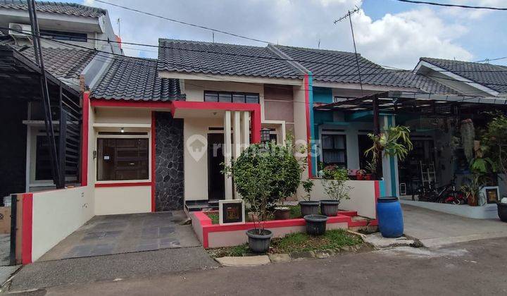 Disewakan Rumah Cantik Mutiara Hijau Cibinong 1