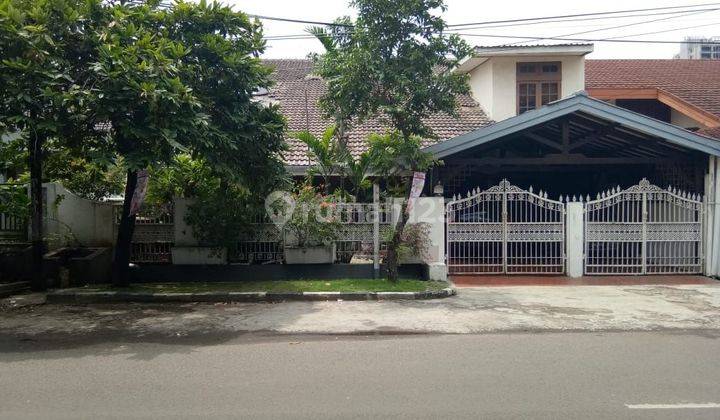 Rumah 2 lantai di Cempaka Putih Tengah 1