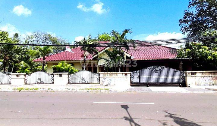 Rumah hook di Cempaka Putih Barat 1