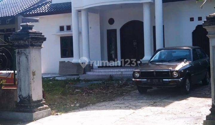 Rumah Bagus 2 Lantai di Jl Kaliurang KM 18 Jogjakarta 1