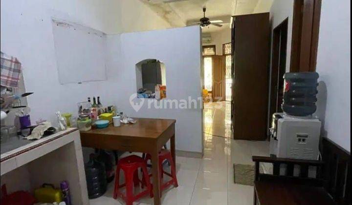 Rumah siap huni di Taman Villa Meruya 2