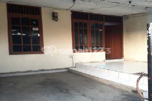 For Quick Sale: Medang Lestari, Delima Complex