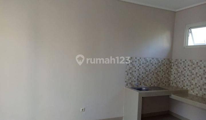 Dijual cepat rumah 2 lantai baru gress di Juanda Land  13