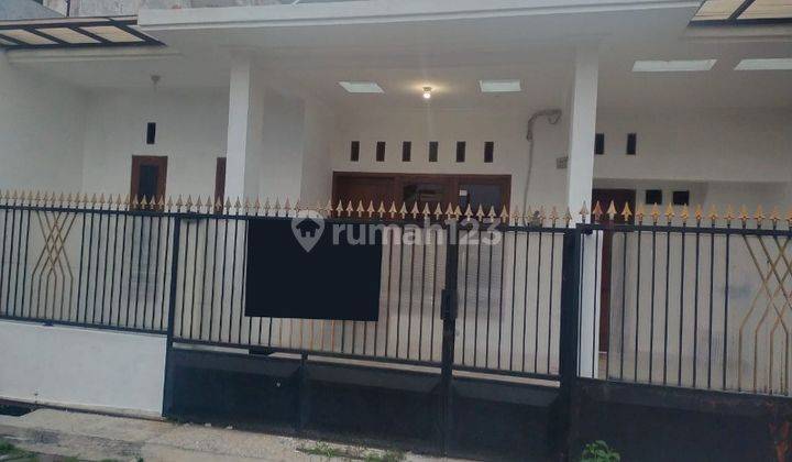 Rumah Bagus 3 Kamar Dijual di Landungsari Malang Gmk01418 1